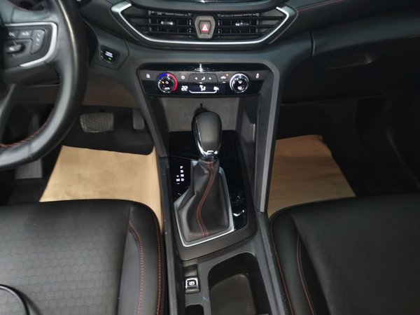 Chevrolet Orlando 2020, 72600 км, за 9571 USD - фото 13