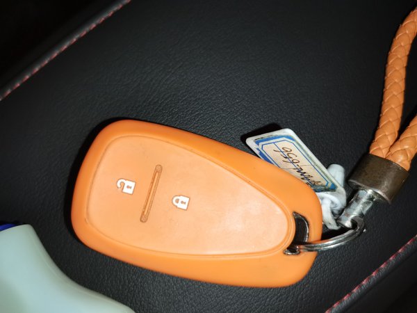 Chevrolet Orlando 2020, 72600 км, за 9571 USD - фото 8