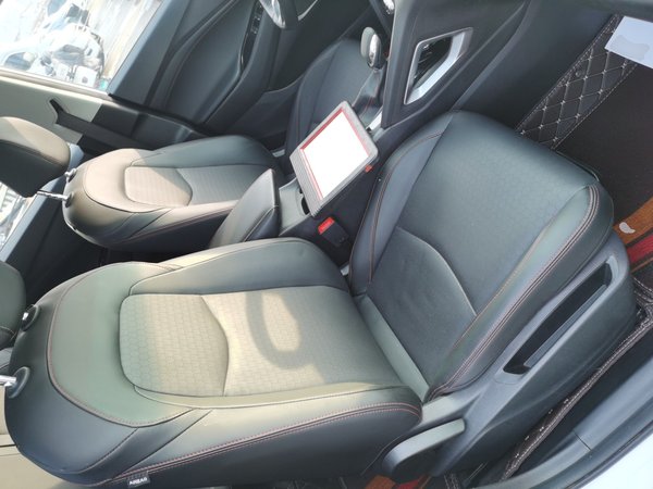 Chevrolet Orlando 2020, 59200 км, за 10208 USD - фото 23