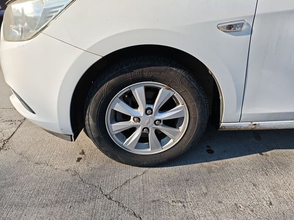 Chevrolet Sail 2015, 100100 км, за 3929 USD - фото 9