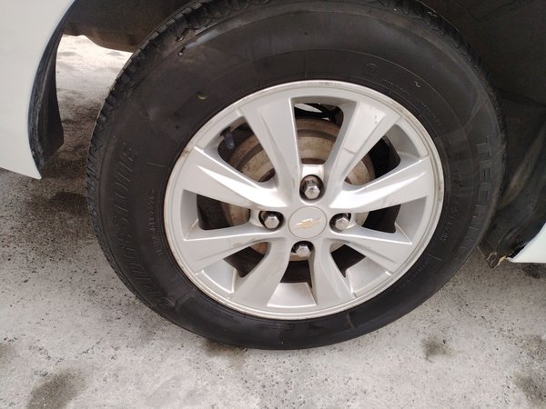 Chevrolet Sail 2015, 84700 км, за 4039 USD - фото 10