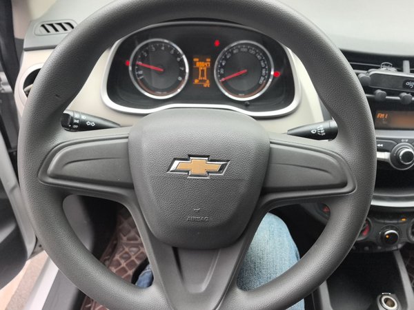 Chevrolet Sail 2015 Sail 3 1.5L Manual with Ideal Sunroof Edition, 2015 года