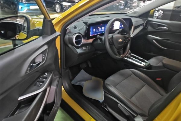 Chevrolet Seeker 2022, 59900 км, за 11229 USD - фото 18