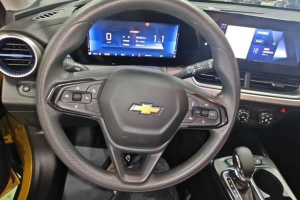 Chevrolet Seeker 2022, 59900 км, за 11229 USD - фото 13