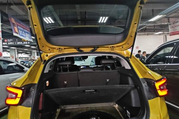 Chevrolet Seeker 2022, 59900 км, за 11229 USD - фото 22