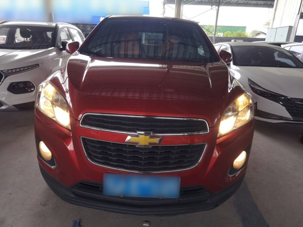Chevrolet Trax 2014, 122400 км, за 4916 USD