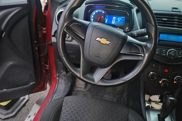 Chevrolet Trax 2014, 132500 км, за 2963 USD - фото 10