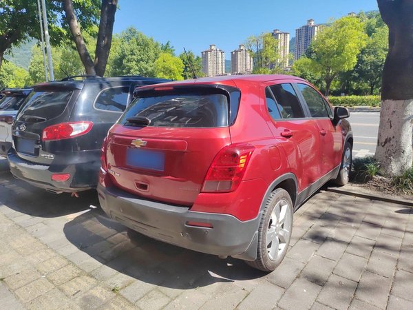 Chevrolet Trax 2014, 154800 км, за 3810 USD