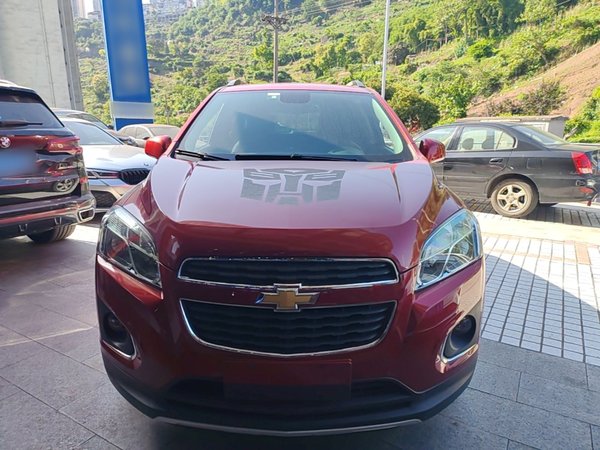 Chevrolet Trax 2014, 80500 км, за 4640 USD