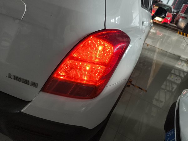 Chevrolet Trax 2014, 141600 км, за 3469 USD - фото 7