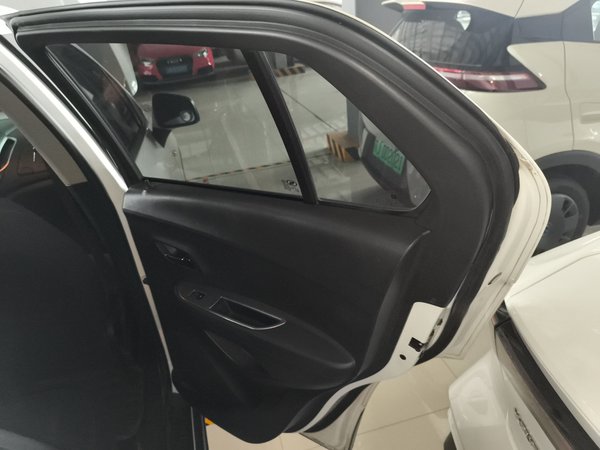 Chevrolet Trax 2014, 141600 км, за 3469 USD - фото 26