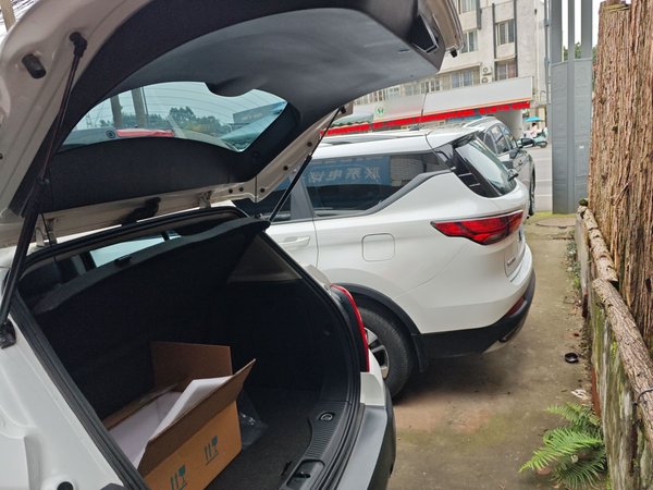 Chevrolet Trax 2014, 81600 км, за 5074 USD - фото 18