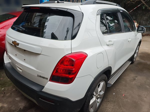 Chevrolet Trax 2014, 81600 км, за 5074 USD - фото 6