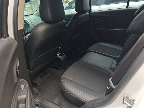 Chevrolet Trax 2014, 81600 км, за 5074 USD - фото 16