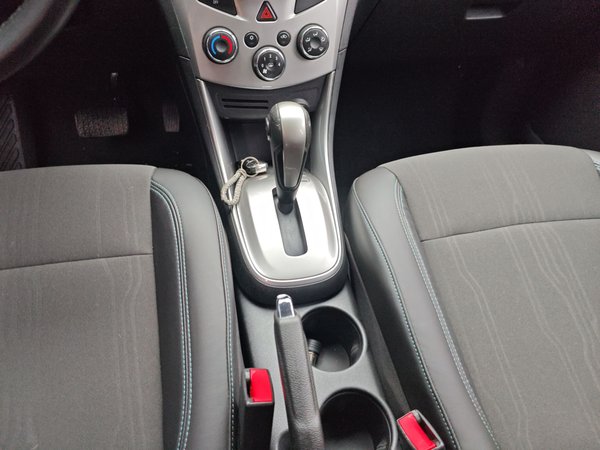 Chevrolet Trax 2014, 81600 км, за 5074 USD - фото 13