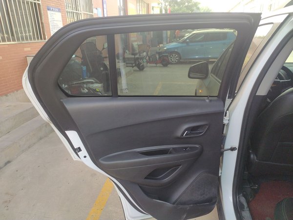 Chevrolet Trax 2014, 97400 км, за 4302 USD - фото 28