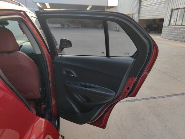 Chevrolet Trax 2016, 115900 км, за 5604 USD - фото 26