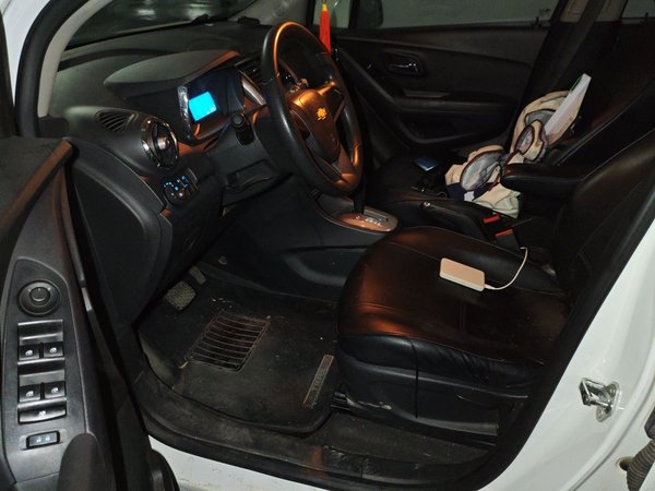 Chevrolet Trax 2016, 116900 км, за 4434 USD - фото 13