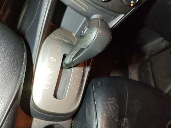 Chevrolet Trax 2016, 116900 км, за 4434 USD - фото 11