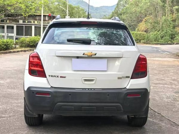 Chevrolet Trax 2016, 123700 км, за 4432 USD - фото 10