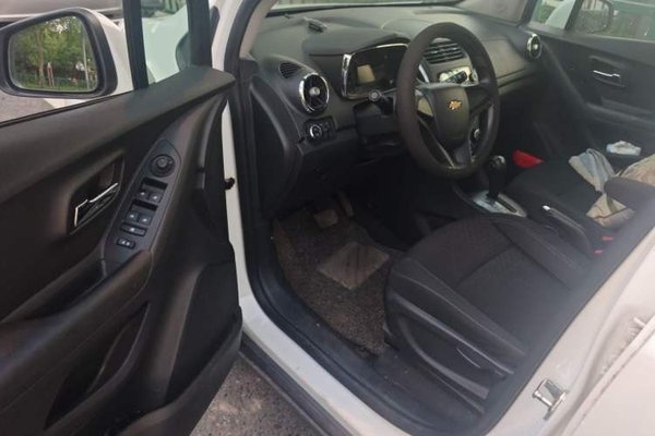 Chevrolet Trax 2016, 64700 км, за 4701 USD - фото 13