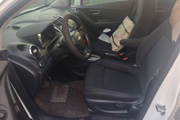 Chevrolet Trax 2016, 64700 км, за 4701 USD - фото 12