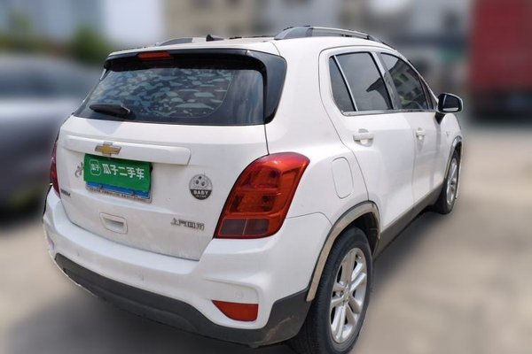 Chevrolet Trax 2018, 58500 км, за 6299 USD