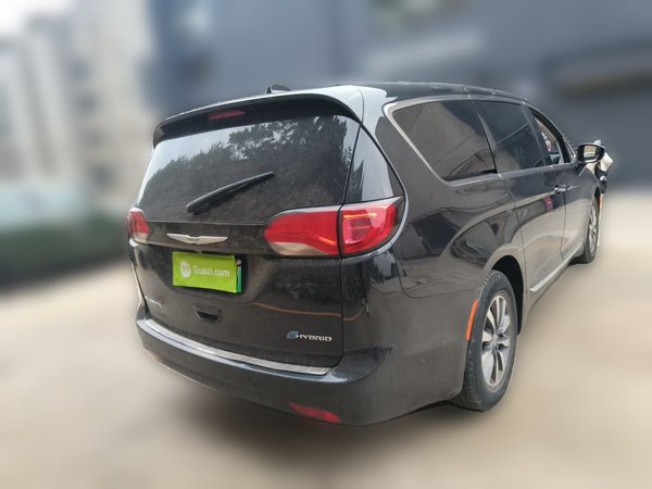 Chrysler Grand Voyager PHEV 2019, 27799 км, за 21949 USD - фото 6