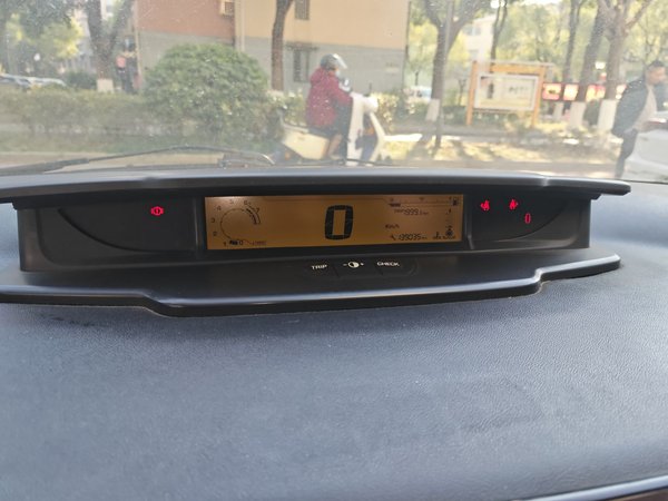 Citroen C-Quatre 2013, 139000 км, за 2364 USD - фото 12