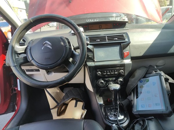 Citroen C-Quatre 2013, 83900 км, за 4042 USD - фото 9