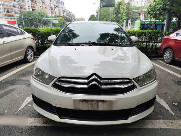 Citroen C-Quatre 2014 VTS Version 1.6L Automatic Prestige Model, 2014 года