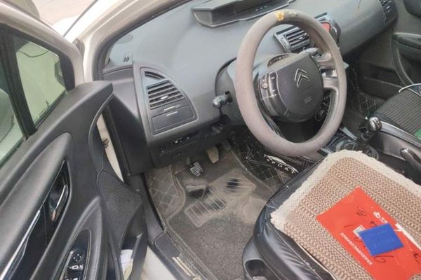 Citroen C-Quatre 2016, 183100 км, за 2824 USD - фото 16