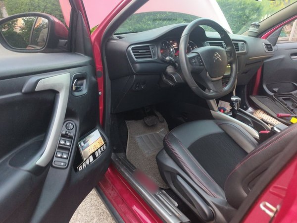 Citroen C3-XR 2015, 67200 км, за 3548 USD - фото 17