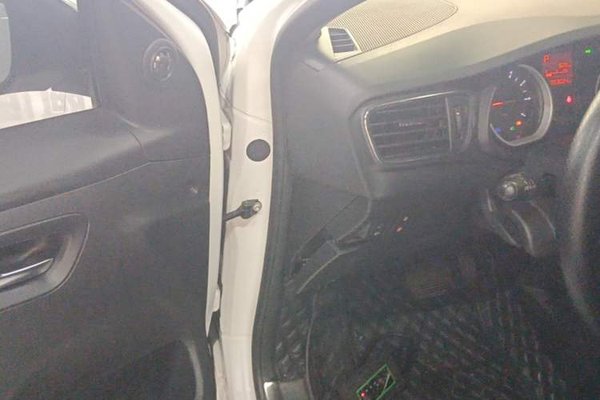 Citroen C3-XR 2018, 63099 км, за 6670 USD - фото 19