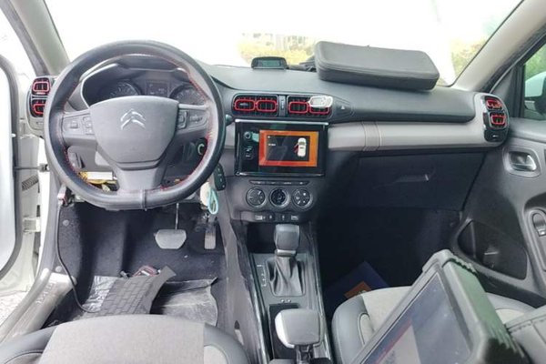 Citroen C3-XR 2019, 42100 км, за 6632 USD - фото 18