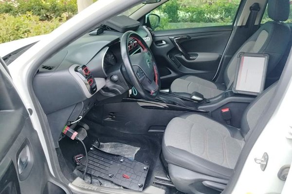Citroen C3-XR 2019, 42100 км, за 6632 USD - фото 23