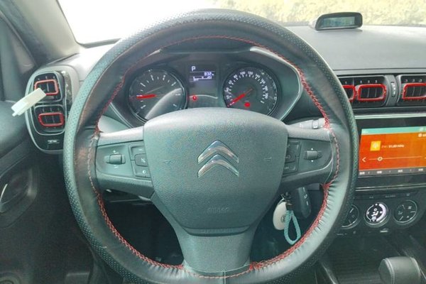 Citroen C3-XR 2019, 42100 км, за 6632 USD - фото 19