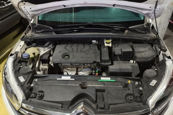 Citroen C4 Sega 2016, 67100 км, за 5944 USD - фото 24