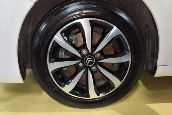 Citroen C4 Sega 2016, 67100 км, за 5944 USD - фото 10
