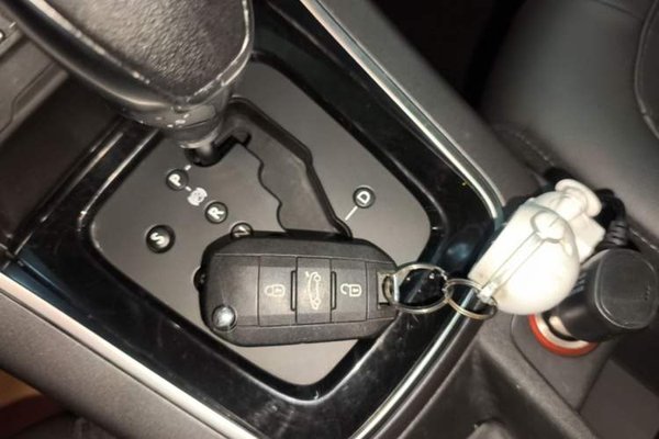 Citroen C4 Sega 2016, 67100 км, за 5944 USD - фото 23