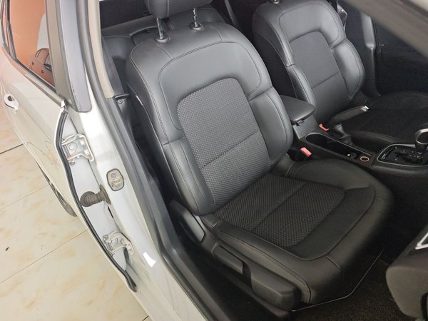 Citroen C4 2016, 81500 км, за 5426 USD - фото 23