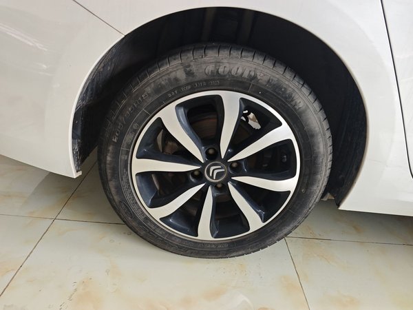 Citroen C4 2016, 81500 км, за 5426 USD - фото 10