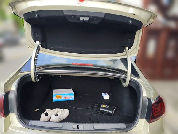 Citroen C4 Sega 2018, 87800 км, за 4662 USD - фото 16