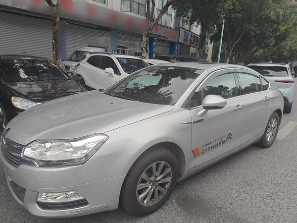 Citroen C5 2013, 114200 км, за 3934 USD - фото 7