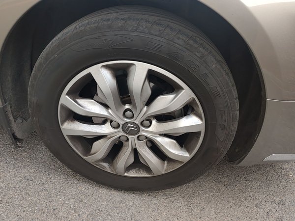 Citroen C5 2013, 53200 км, за 5309 USD