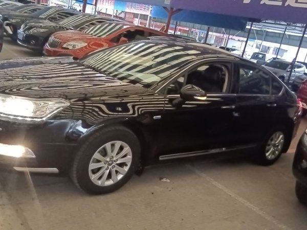 Citroen C5 2014, 117700 км, за 4857 USD