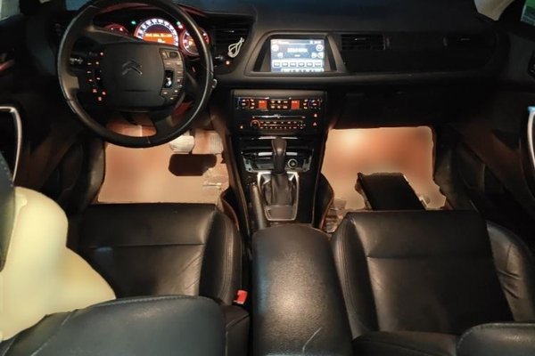 Citroen C5 2014, 113699 км, за 3563 USD - фото 10