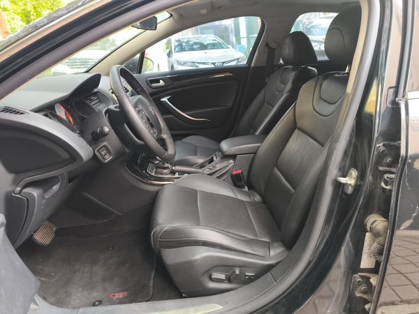 Citroen C5 2014, 70600 км, за 6124 USD - фото 7