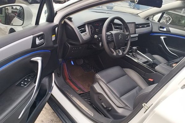 Citroen C5 2017, 82000 км, за 7913 USD - фото 18