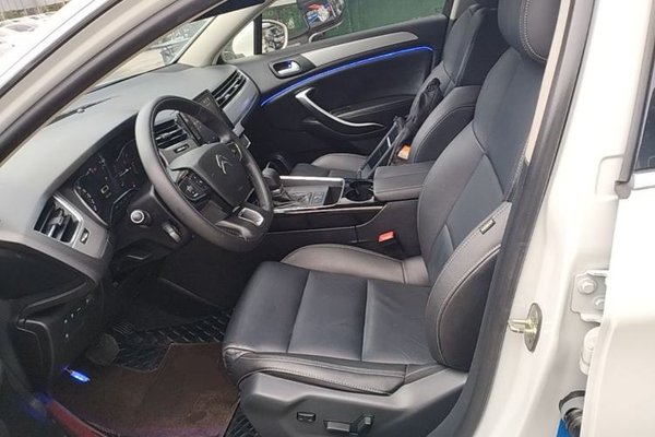 Citroen C5 2017, 82000 км, за 7913 USD - фото 17